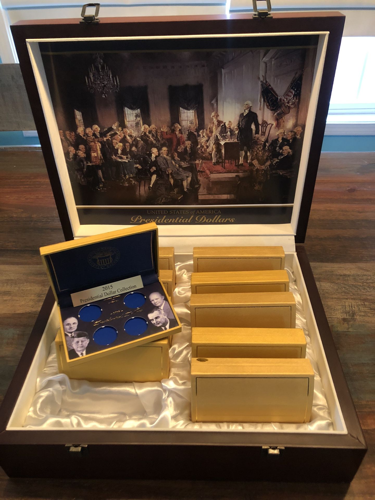 Presidential Dollar Wood  Collectors Box