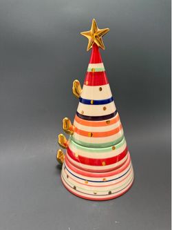 Anthropologie Christmas Tree Stacking Measuring Cups – 4pc, 9′′ Tall