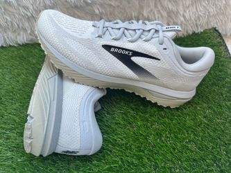 Brooks Revel 7 Running Shoes men size 10.5