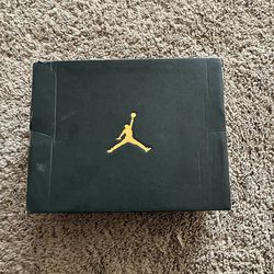 M Jordan 1s “Black/Hyper Royal-White/Nior/Blang-Royal Hyper”