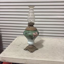 Victorian Style Parlor Oil Lamp