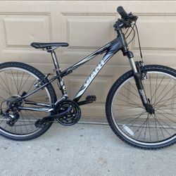 Giant Revel Mountain Bike