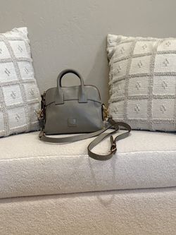 Dooney Bourke