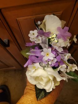 Corsages-Homecoming/Graduation/Prom/etc