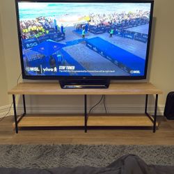Modern Wooden TV Stand