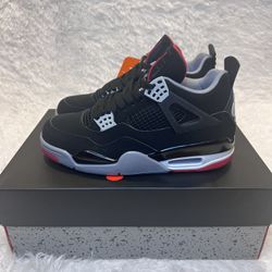 Bred Jordan 4 Retro