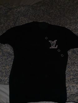 LV SHIRT SIZE XL