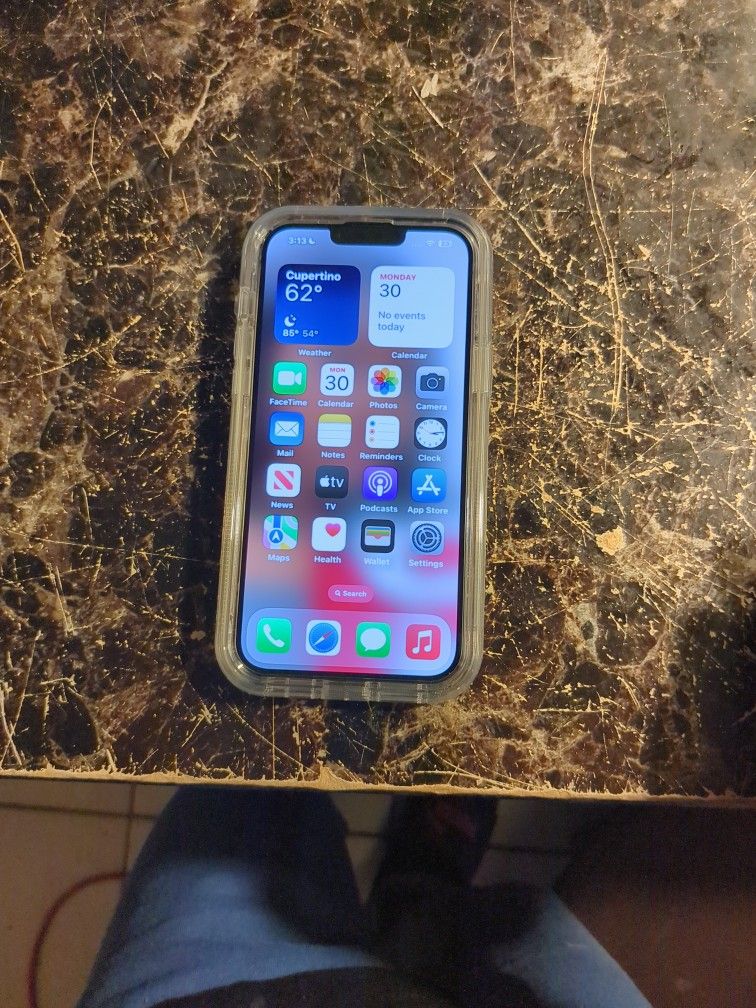 iPhone 14 Plus