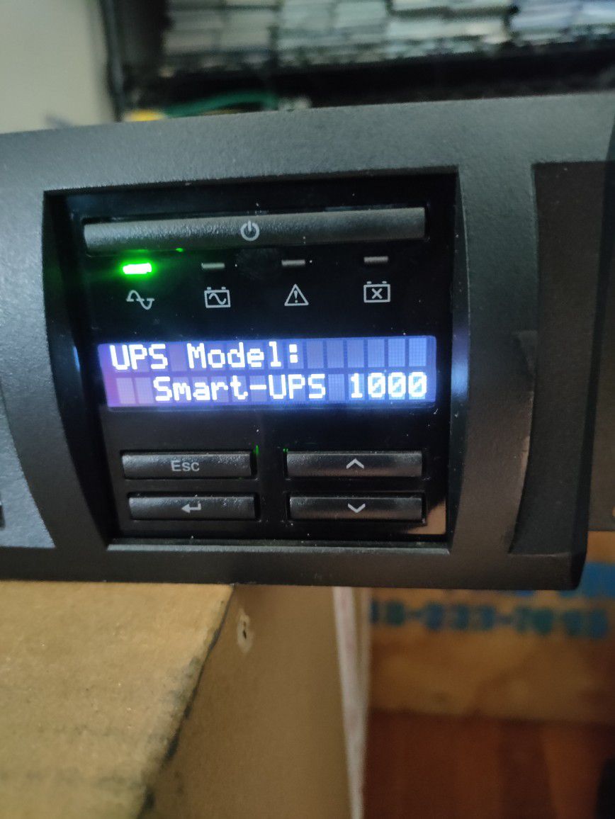 APC UPS SM1000 Rack Mount