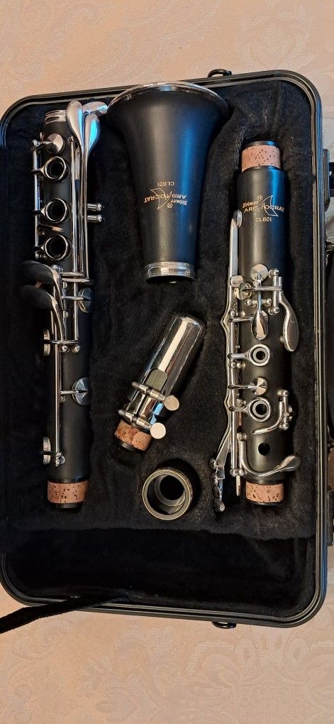 Selmer CL601 Aristocrat Student Model Bb Clarinet - Black