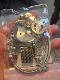 Hello Kitty Watch and Bracelet Gift Set