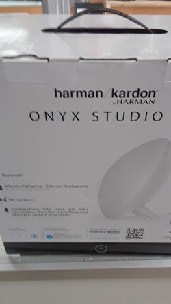 Harman Kardon studio speaker