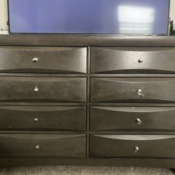 Wood Dresser
