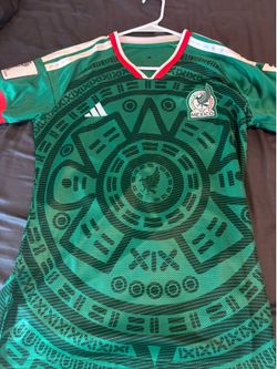 Women’s Mexico jersey Xl fits like a M/L