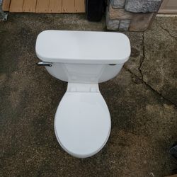 White Toilet 
