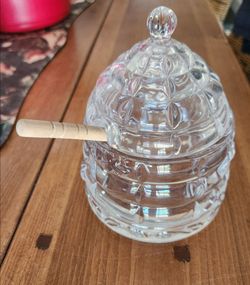 Glass Honey Pot with Wooden Dipper