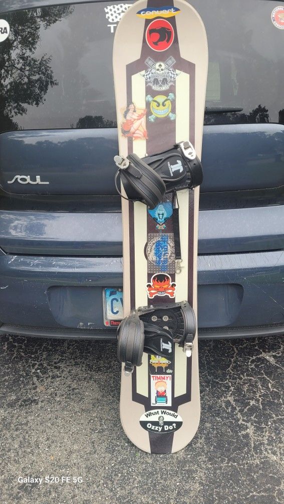 Mongoose Snowboard