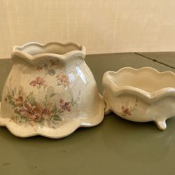 Antique White With Flowers Centerpiece and Bowl