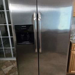 Frigidaire stainless steel refrigerator