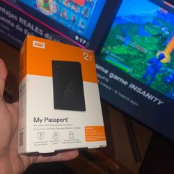 Wd 2tb my Passport Ultra for Pc or video games