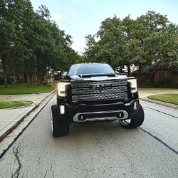 2020 + GMC Sierra 2500 HD Parts For Front End. 
