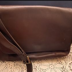 Vintage Leather Nine West Messager 