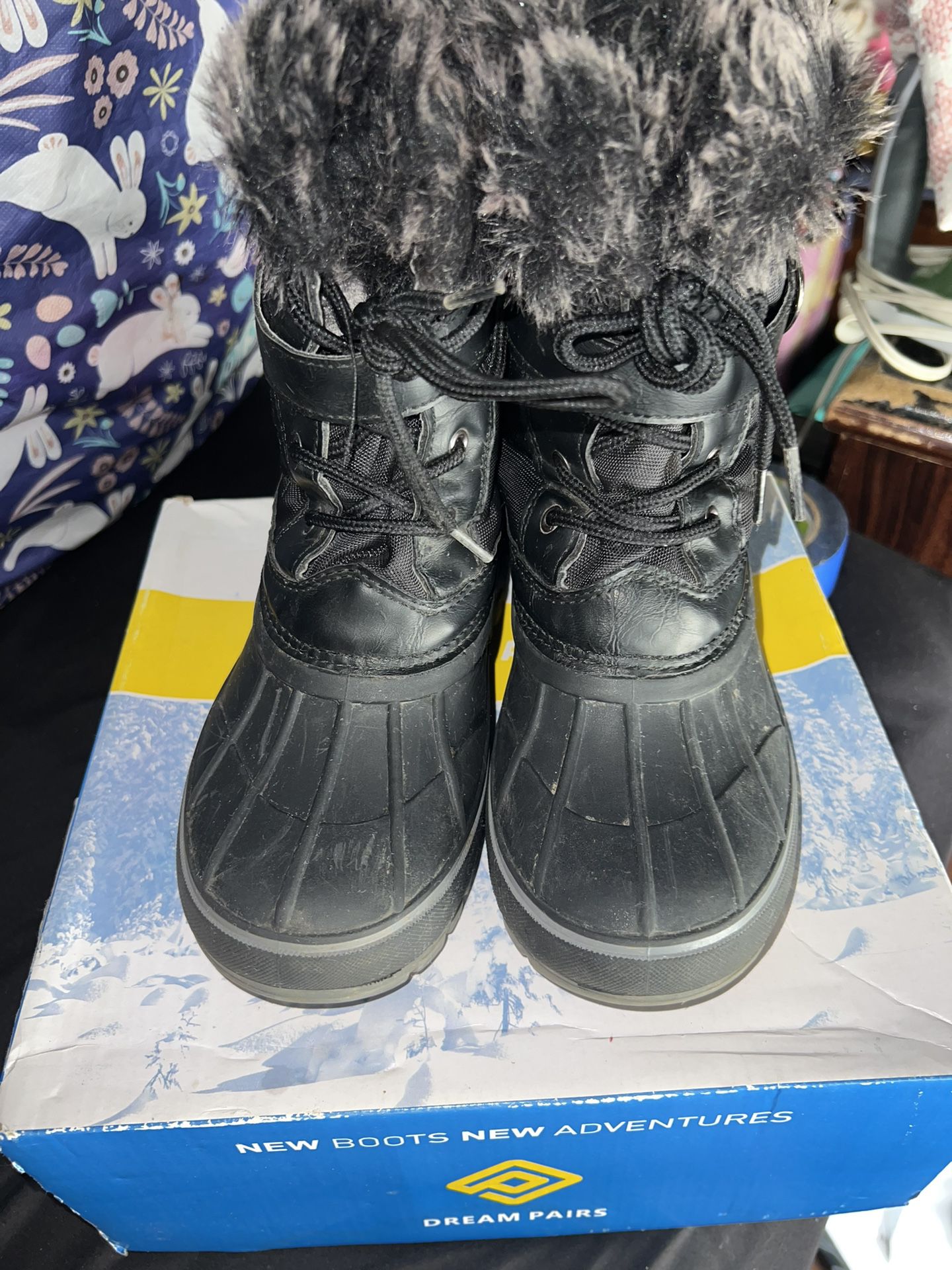 Snow Boots/ Botas Para La Nieve