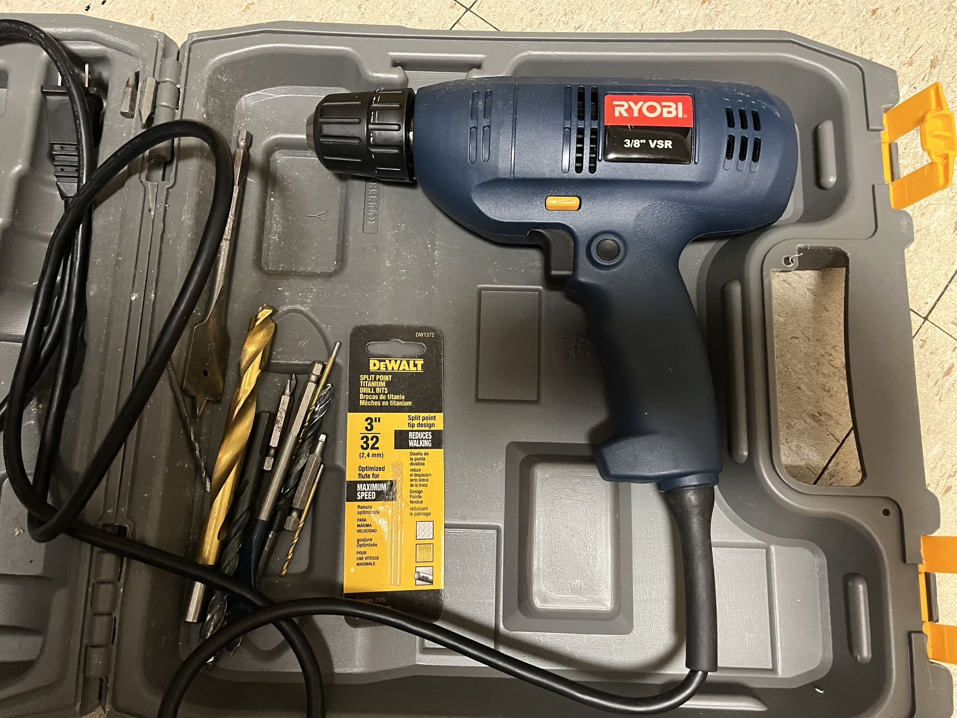 Drill(taladro)