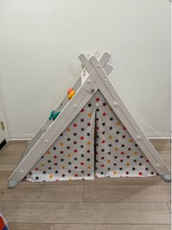 Kids activity tent with table and chair
