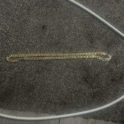 18 Karat Gold Chain
