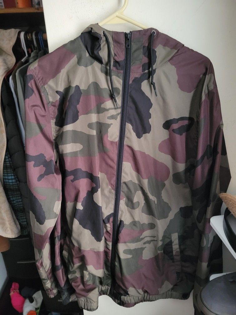 Camouflage Wind Breaker Jacket Mens Size Medium