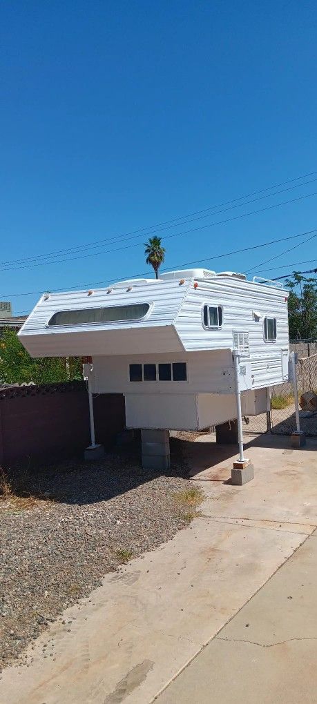 91' Cab over camper