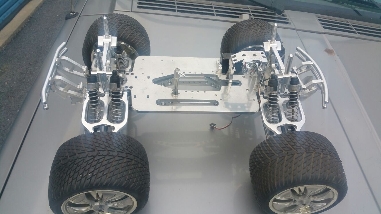 Aluminum tmaxx roller