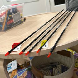 5 Easton FMJ arrows 
