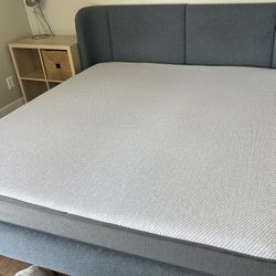 Bed Frame with Casper Mattress 