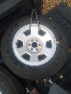 Yantas solo párarepuesto 275  55 R20  i 265 70 R 17