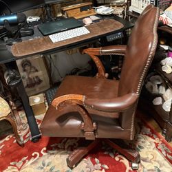 Vintage Burgundy Leather Swivel Executive Office Desk Chair  