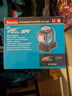 Makita 12V CXT Green 360° 3-Plane Laser Level (SK700GD) + 2.0Ah Battery