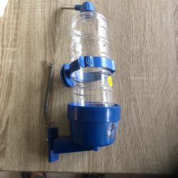 Dog Water Bottle Dispenser 