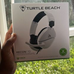 TURTLE BEACH HEADSET 