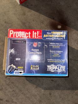 Tripp-Lite OMNISM1000USB Battery Backup UPS