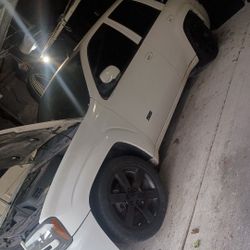 2006 Chevrolet Trailblazer SS * PART OUT*