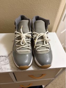 Jordan 11 Retro Cool Grey (2010) Sz 12