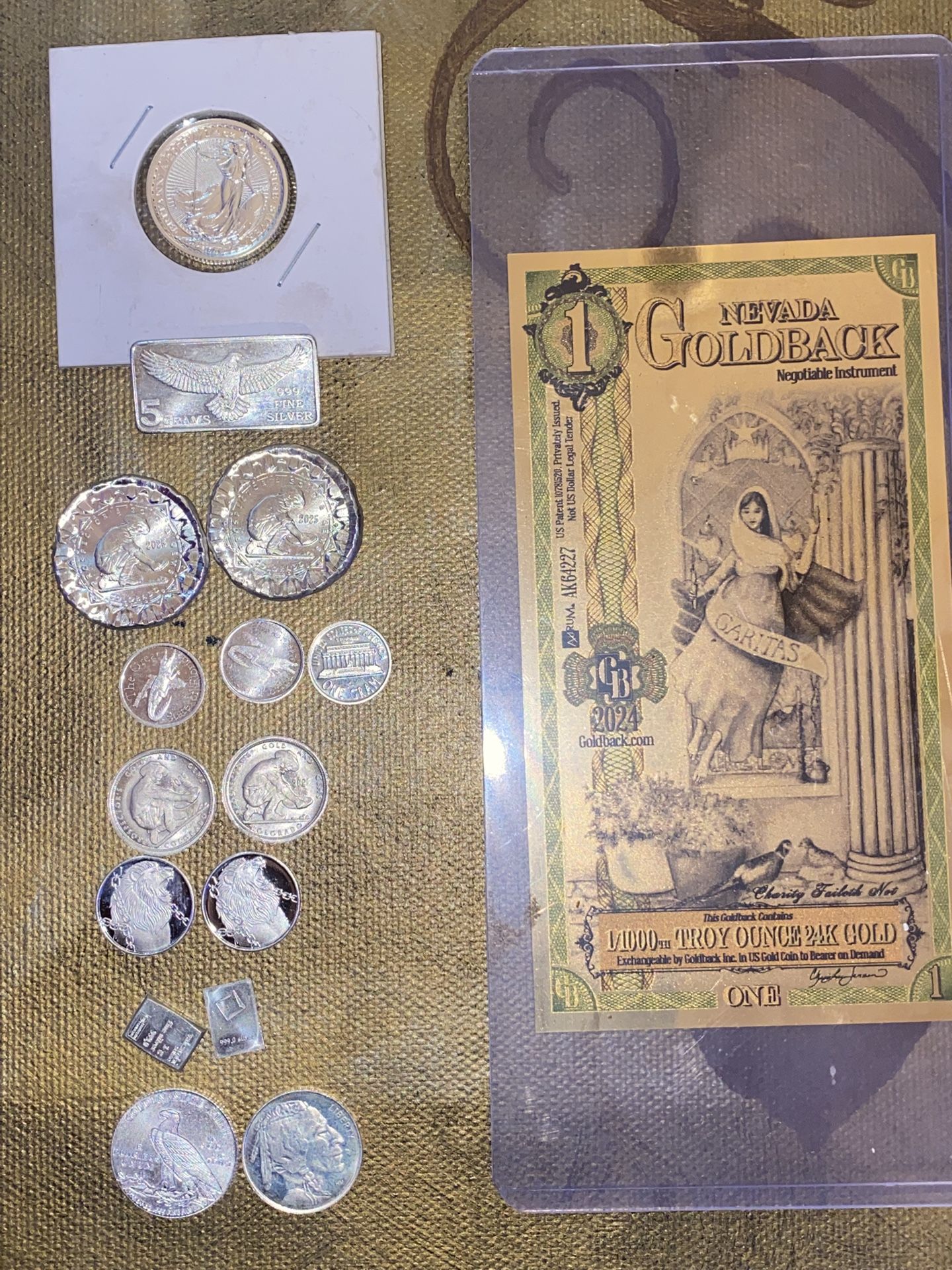 Small silver light with a Nevada goldback