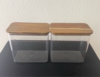 Food storage containers with lid