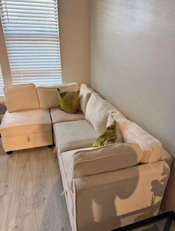 Sectional couch