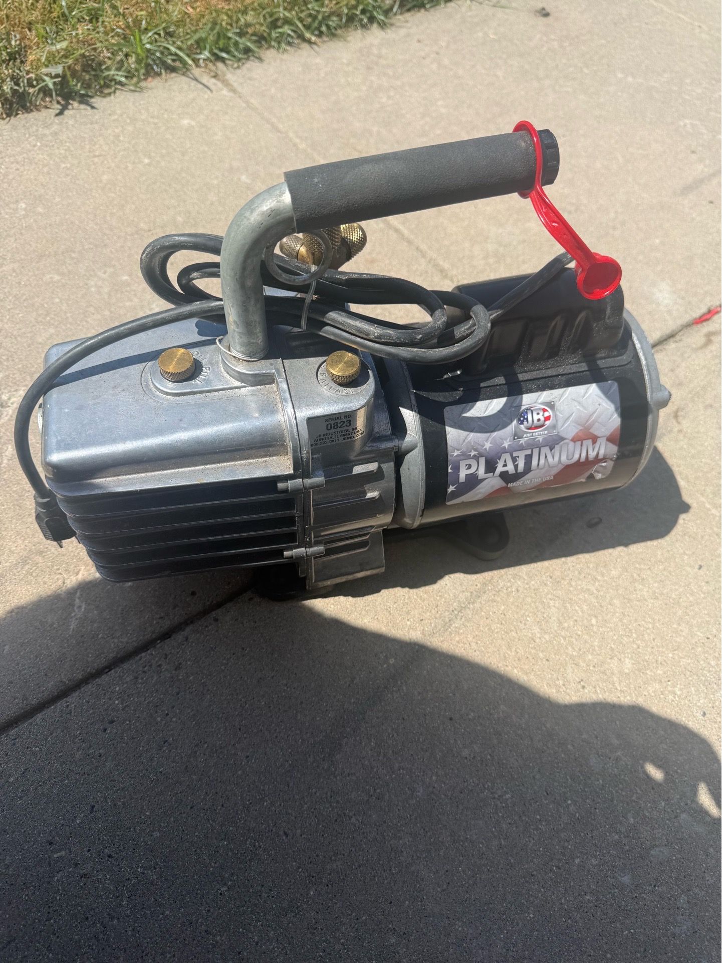 Vacuum pump