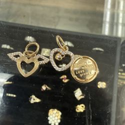 14kt ALE 585 Pandora Gold Pendant And Charm Set