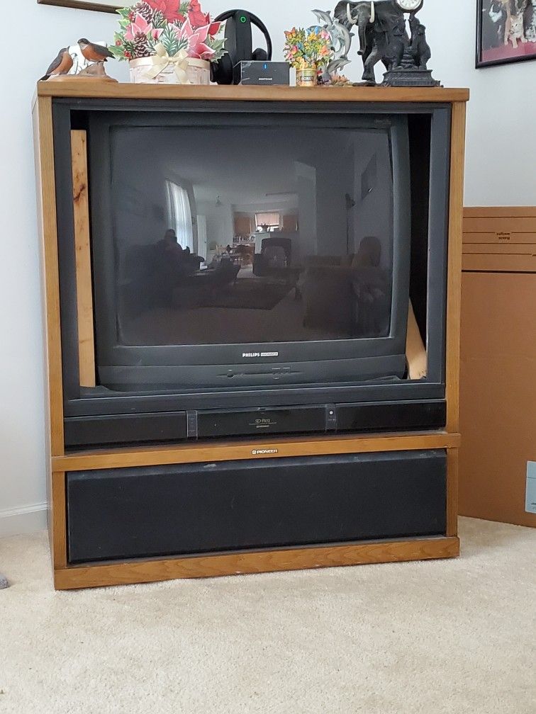 Philips Magnavox 42 Inch TV