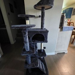 Cat tree